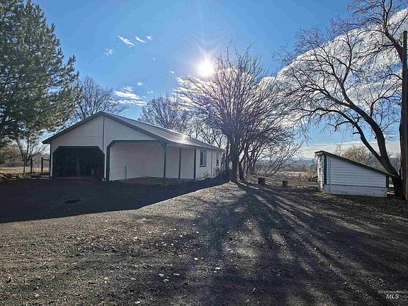 4th image of 1199 County Road 70