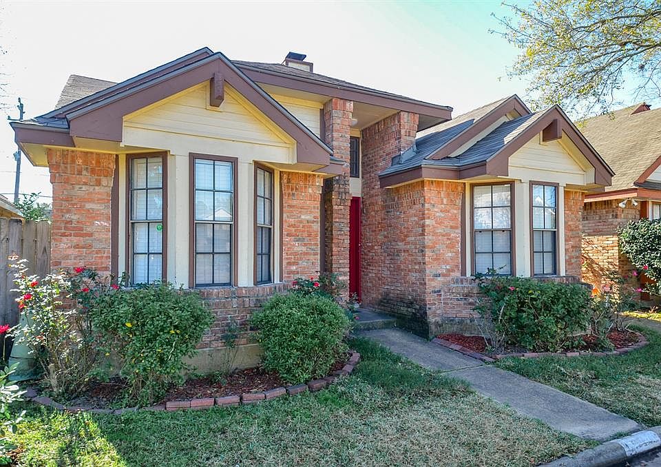 1st image of 13815 Purplemartin St