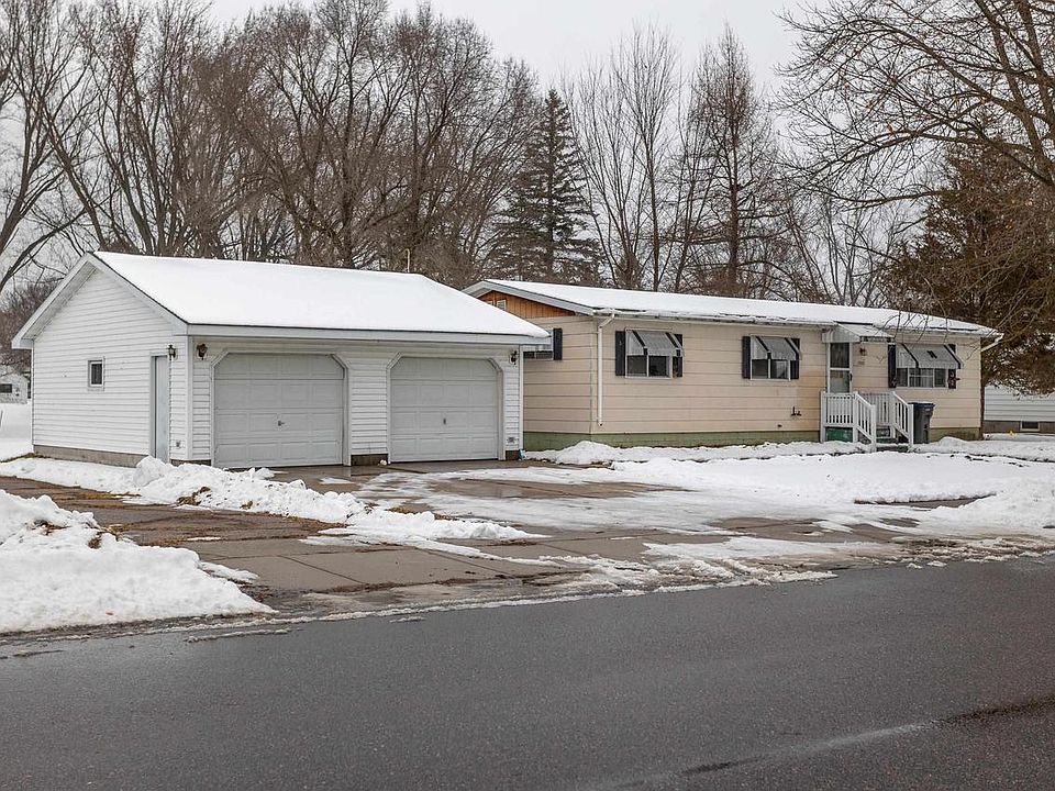 1st image of 130 DELLWOOD LANE