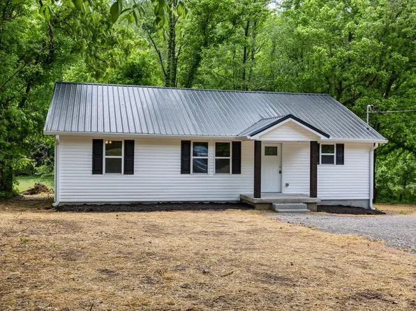 1591 Marsh Creek Rd, Linden, TN 37096