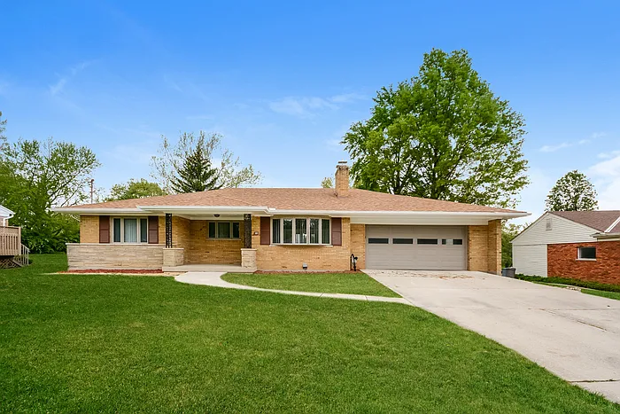 610 Marview Ter — Photo 1