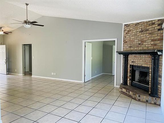 4th image of 514 Cavalier Ave