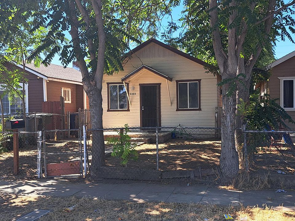 1st image of 2222 E White Ave