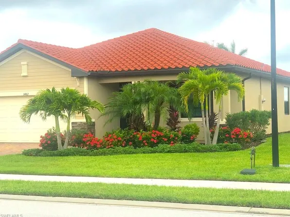 1482 Santiago CIR, NAPLES, FL 34113