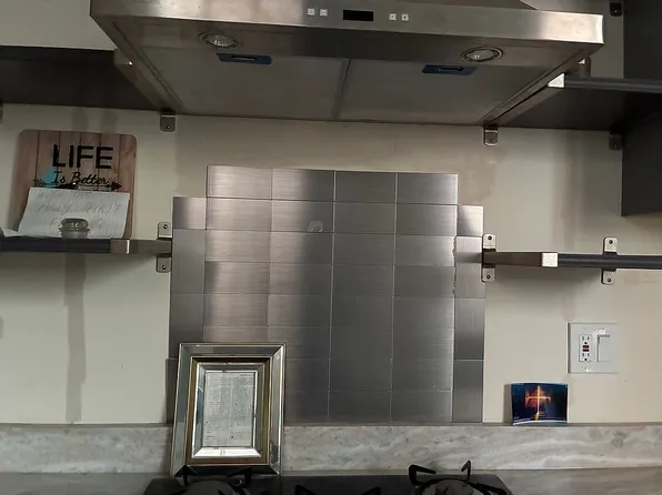 714 Portland St, Baltimore, MD 21230