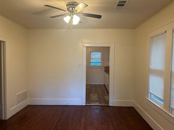 3rd image of 1138 Pioneer Dr