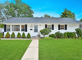 2112 W Grove Ave, Waukegan, IL 60085