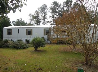 7421 Kingsboro Dr, Bailey, NC 27807