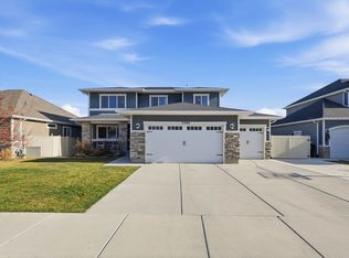 7204 N Honey Field Way, Eagle Mountain, UT 84005