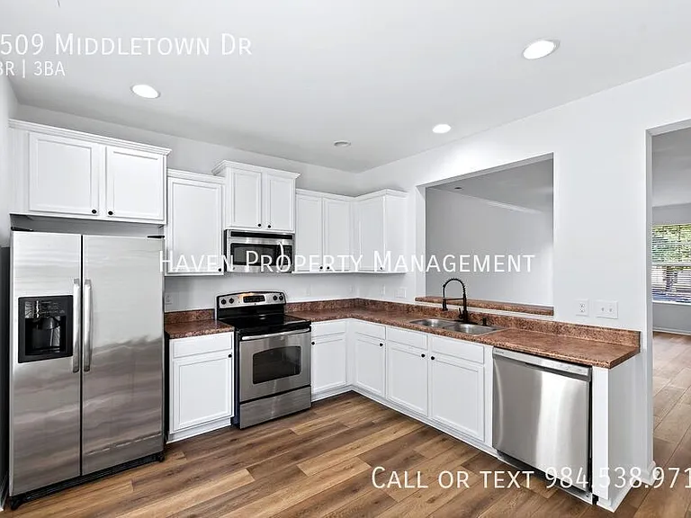 4509 Middletown Dr — Photo 13