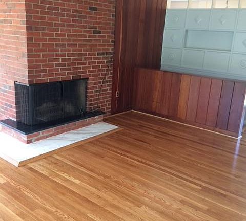 3rd image of 10221 Farnham Dr