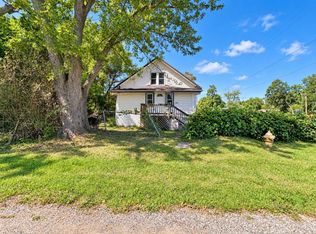 298 Butternut St, Benton Harbor, MI 49022