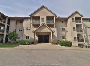 3000 Sandwich St #201, Windsor, ON N9C 4G3