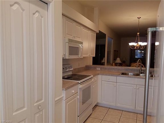 3rd image of 14235 Hilton Head Dr
