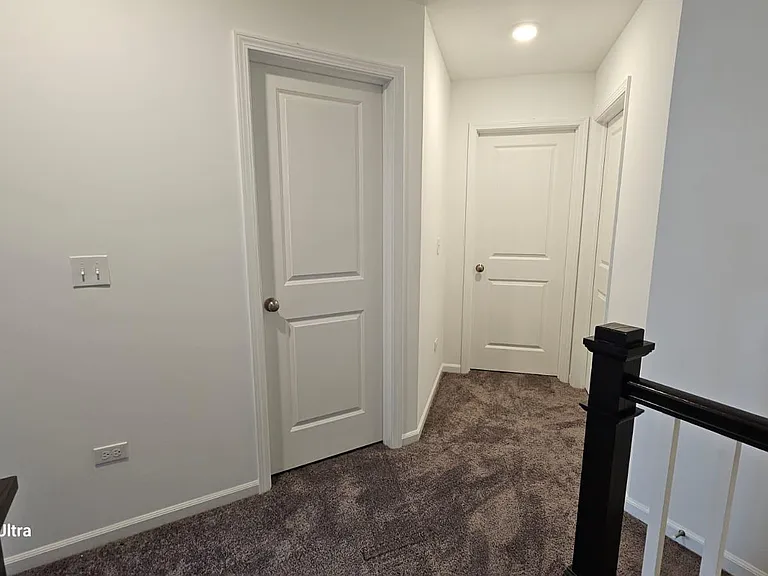 1542 Slade Way — Photo 4