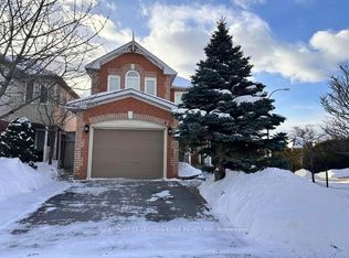 2 Vintage Dr, Whitby, ON L1R2M7