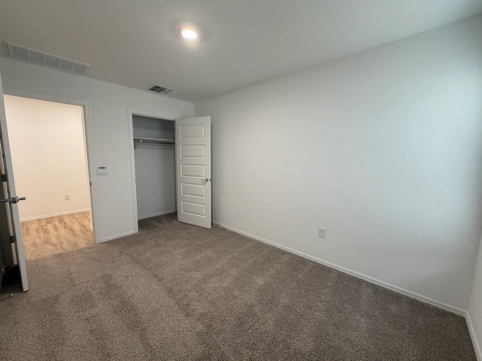 Brand New Build in Gladden Farms — Photo 2