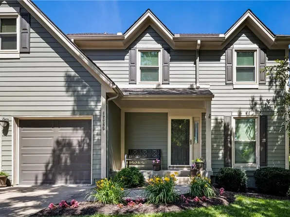 12285 S Mullen Rd, Olathe, KS 66062