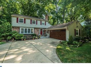 114 Bentwood Dr, Cherry Hill, NJ 08034