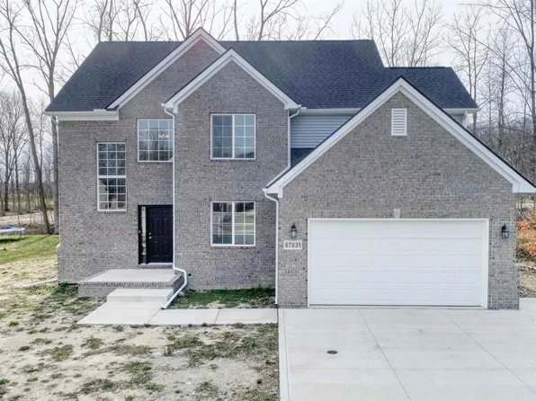 67831 Madeline St, Richmond, MI 48062