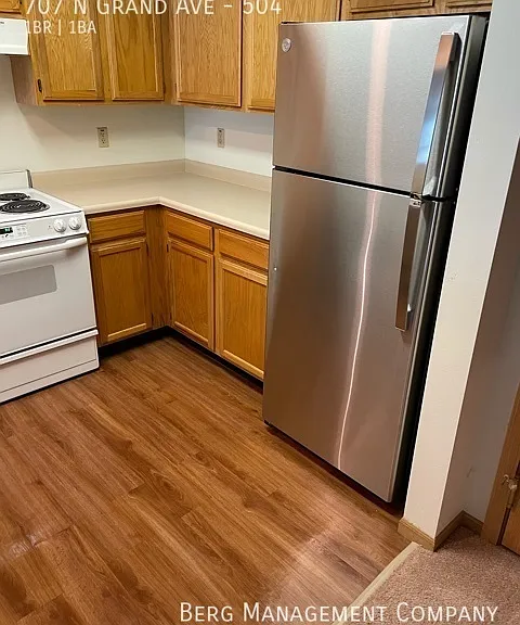707 N Grand Ave #504 — Photo 2
