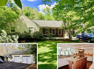 2711 Holland Dr, Huntingtown, MD 20639