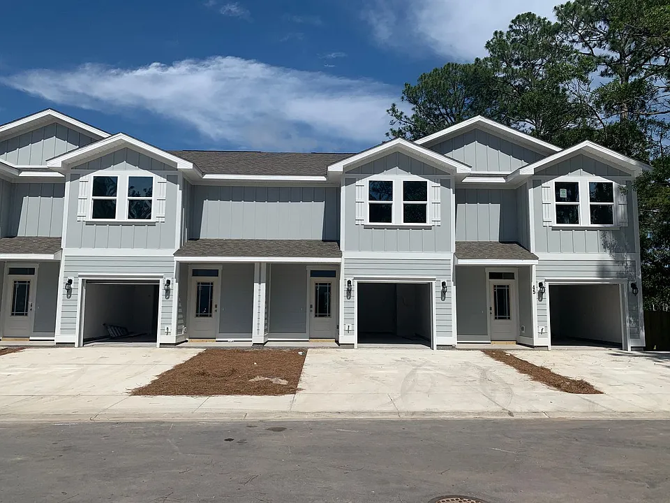 49 Sandy Cove Way