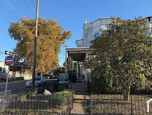 1st image of 7127 Torresdale Ave #C
