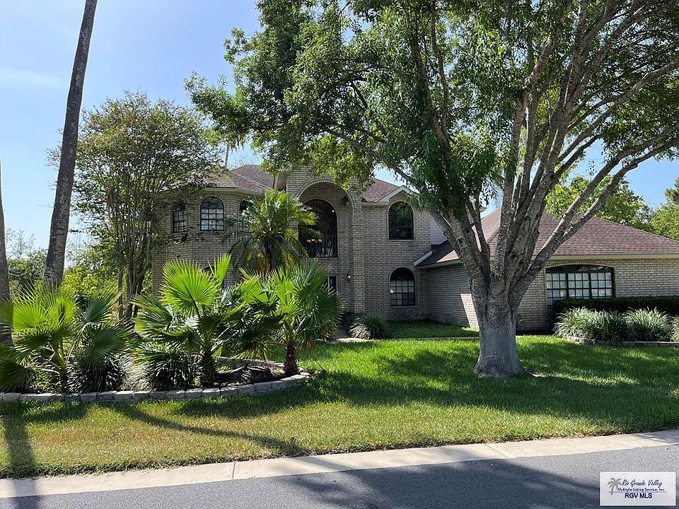 1st image of 901 Morelos Ave