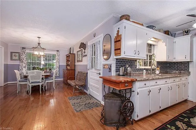 3 bed, 1898 sqft, $1,850 — Photo 4