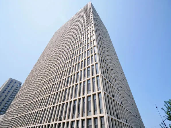 6700 S South Shore Dr APT 18K, Chicago, IL 60649