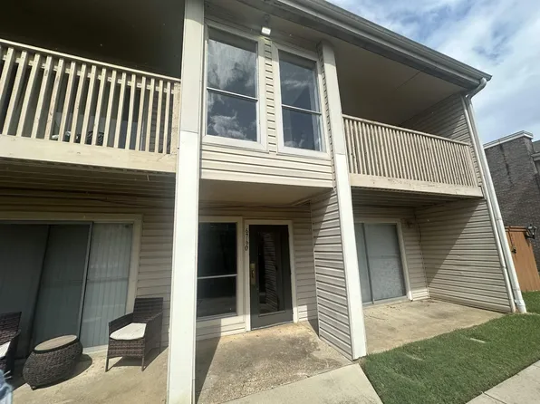 6760 Quail Hollow Ct APT 4, Memphis, TN 38120