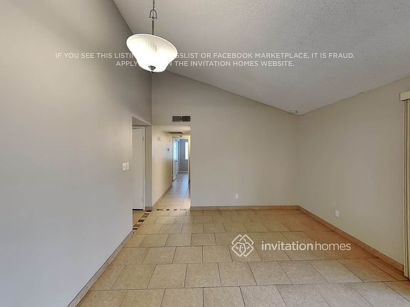 3rd image of 5652 W Cochise Dr
