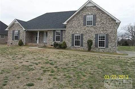 1st image of 527 Ellie Lee Dr