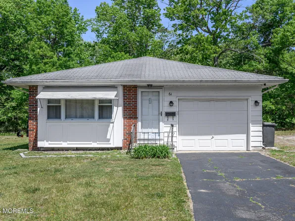 61 Heather Narrows, Toms River, NJ 08755