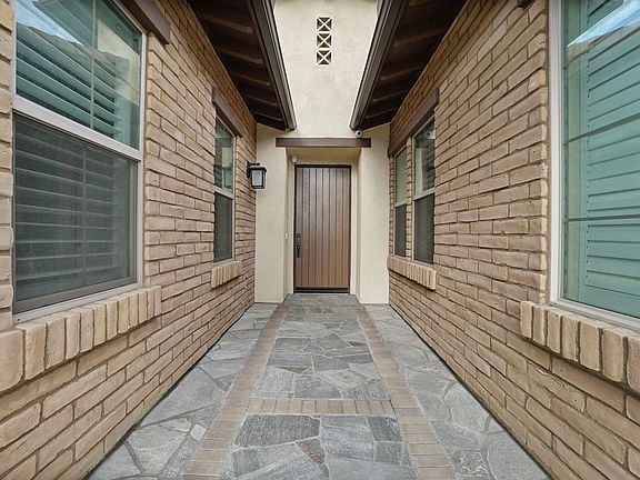 3rd image of 278 N Baldy Vista Ave