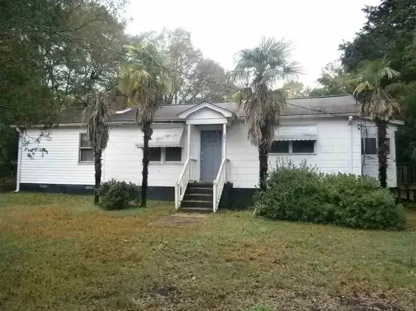 202 Church St, Belton, SC 29627