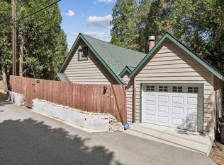 23972 Bowl Rd, Crestline, CA 92325