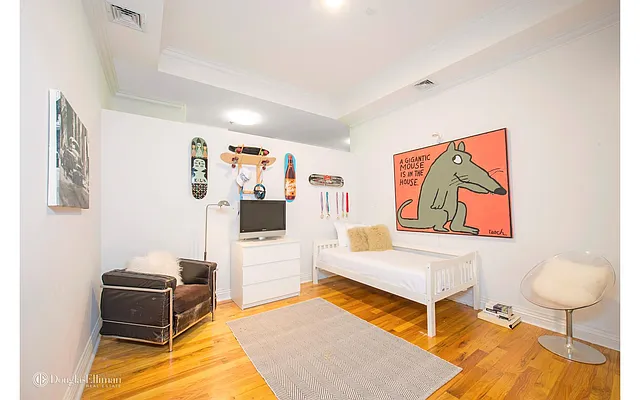 Sold by Douglas Elliman | media 5