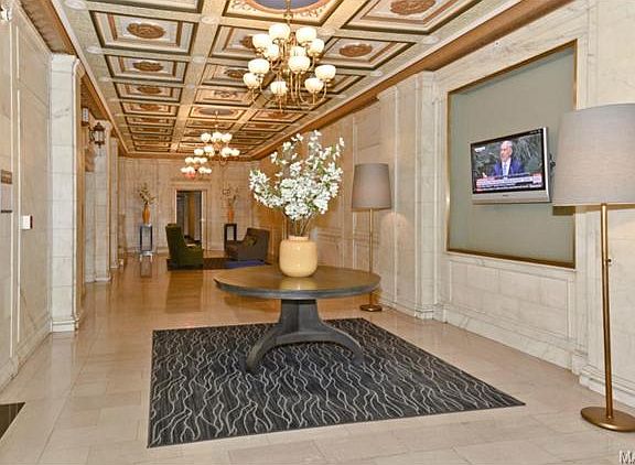5th image of 300 N Broadway #1703