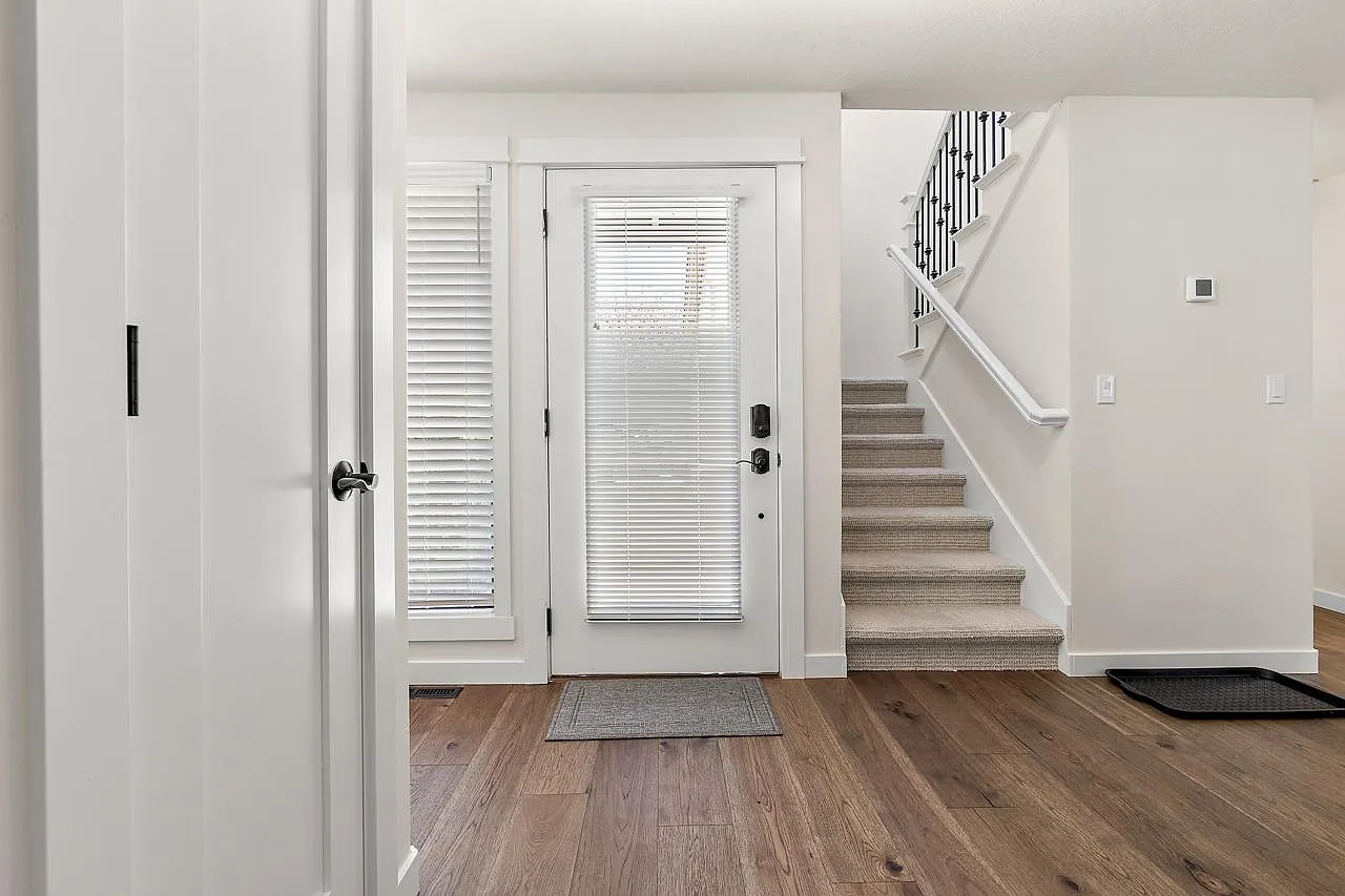 3541 N Plantation River Dr — Photo 1