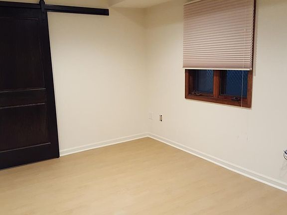 4th image of 1421 Spruce St #1B