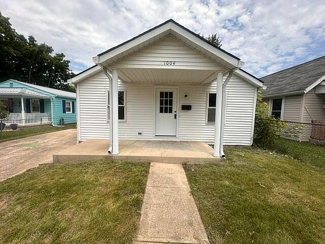 Listing photo 2
