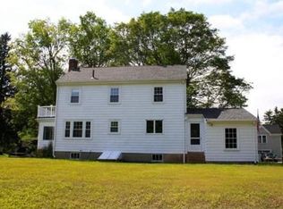 11 Park St, South Hamilton, MA 01982