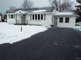 110 Fremont Rd, East Syracuse, NY 13057