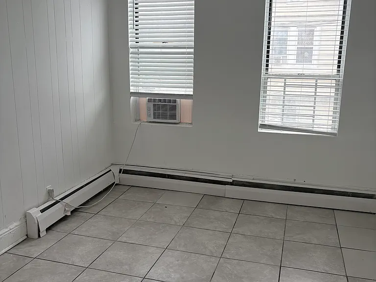 163 N Main St #2 — Photo 5