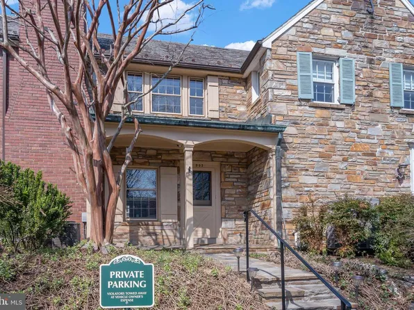 903 S Saint Asaph St, Alexandria, VA 22314