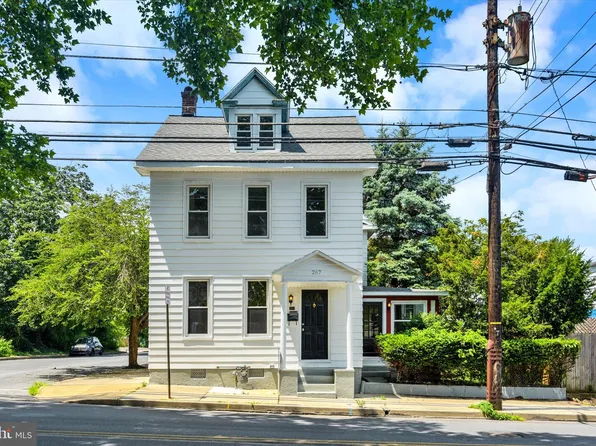 267 S 12th St, Lebanon, PA 17042