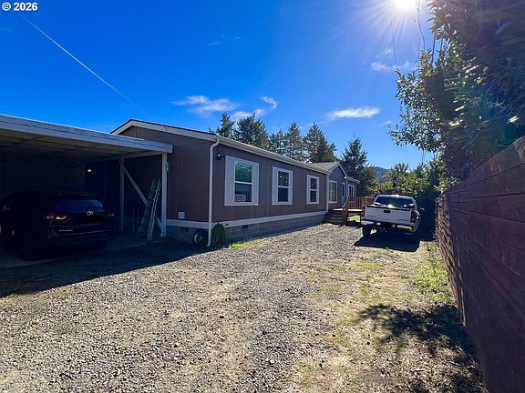 2nd image of 92063 Spicer Ln