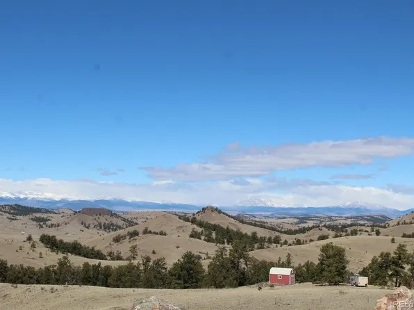 26 Wolfe Rd, Hartsel, CO 80449